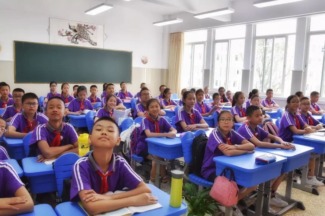 【好消息】云南师范大学实验中学昆明湖校区落成~